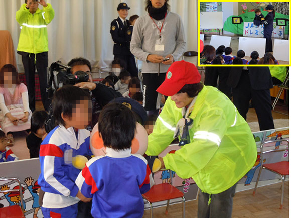 チャイルドシート着用モデル幼稚園指定式の実施