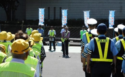 夏の交通安全県民運動出発式の実施