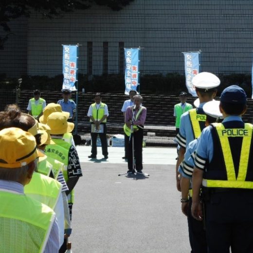 夏の交通安全県民運動出発式の実施