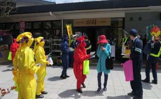 道の駅 お茶の京都 みなみやましろ村での交通安全キャンペーン